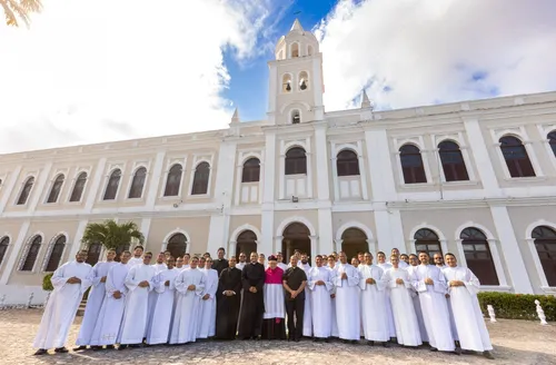 Da catequese ao altar: jovens trilham caminho para sacerdócio em Alagoas