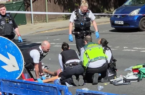 Duas pessoas são esfaqueadas em bairro judaico de Londres