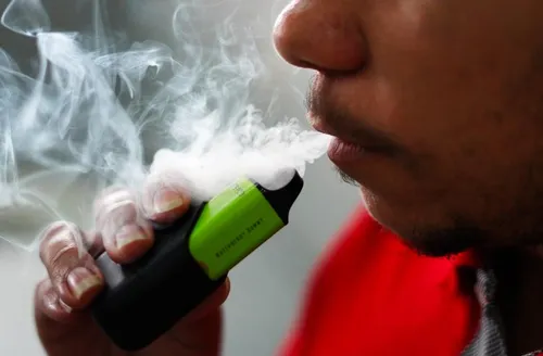 Escolas de Alagoas registram aumento no uso de cigarros eletrônicos entre adolescentes