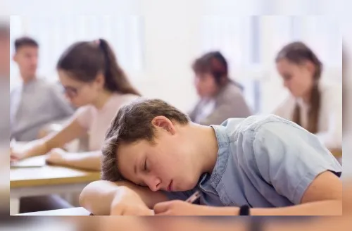 ‘Jet lag social’: entenda o efeito  de dormir tarde e acordar cedo