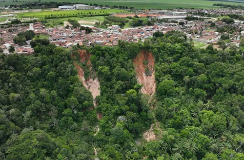 Mais duas voçorocas passam a ser monitoradas pela Defesa Civil em Rio Largo