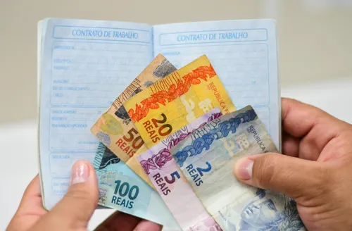 Estoque de empregos formais em AL cresce 5% e soma 768,5 mil vagas