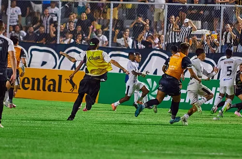 STJD pune ASA e atletas envolvidos em confusão em jogo da Copa do Brasil