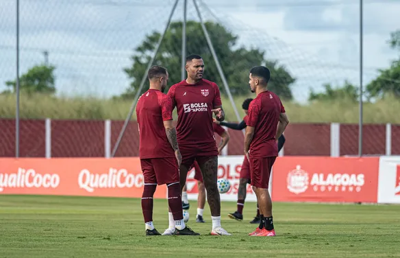 CRB consolida boa arrancada e ganha força na Série B