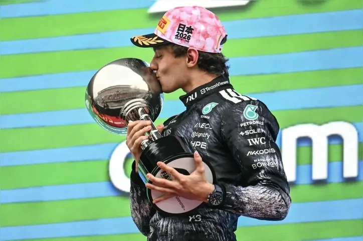 Antonelli lidera o Mundial, com nove pontos a mais que Russell
