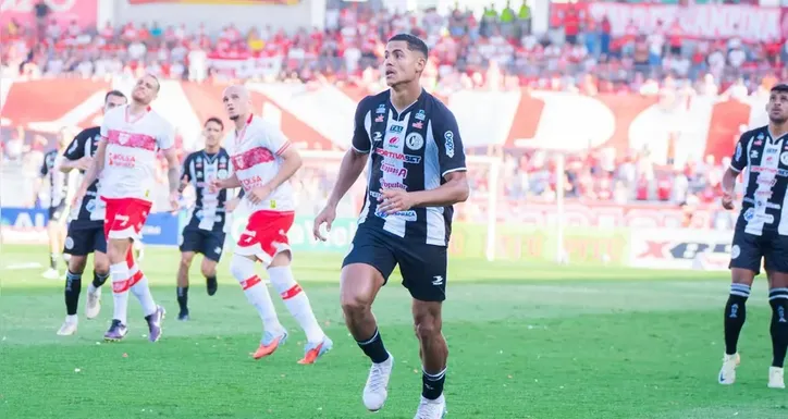 Alex Bruno, atacante e destaque do ASA