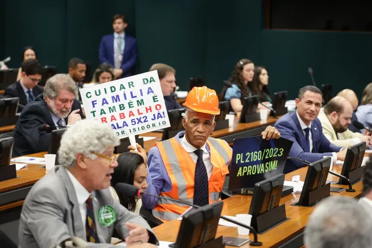 Texto foi aprovado ontem pela CCJ da Câmara em votação simbólica