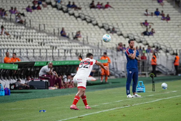 CRB perdeu para Fortaleza em jogo disputado na Arena Castelão