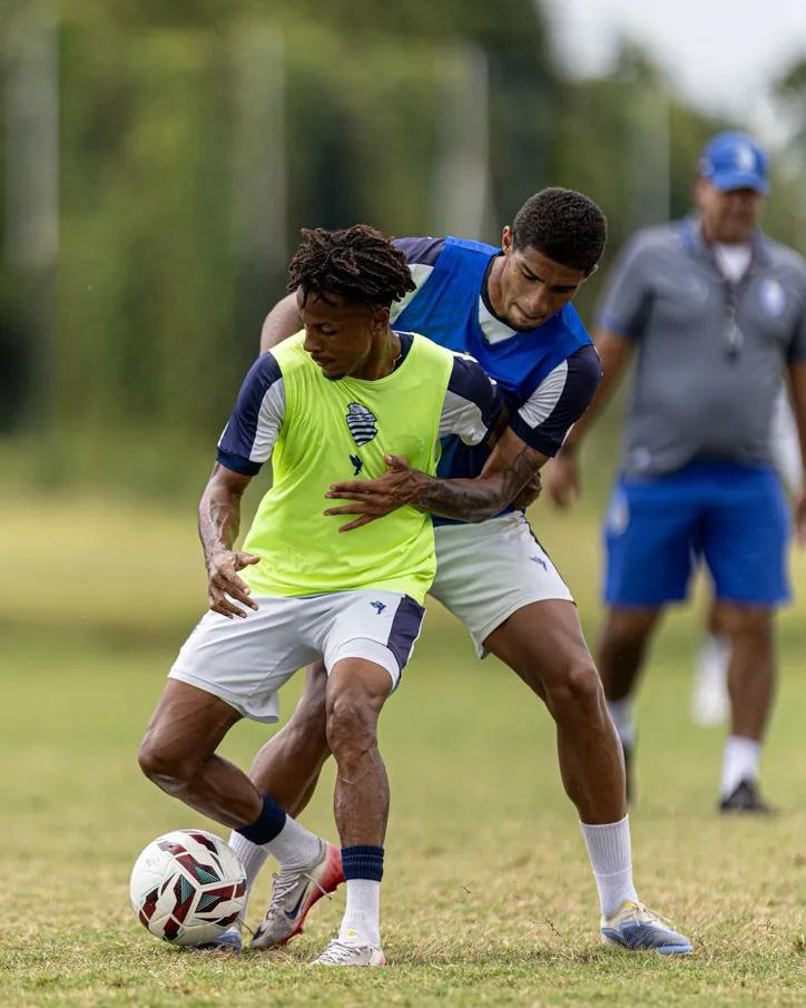 Jogadores do CSA se reapresentaram e treinaram nessa segunda