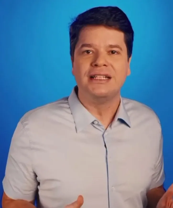 Davi Davino disse que vai manter o projeto apesar das pressões