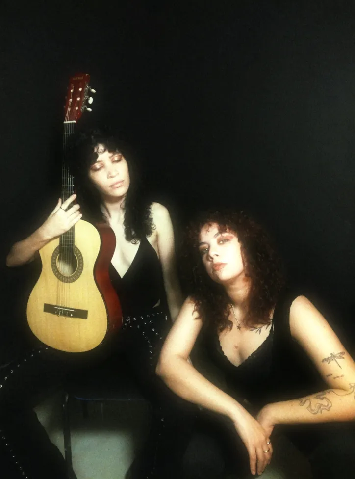 Laysa Visalto, artista do Sertão alagoano, é uma das atrações deste sábado na Flipenedo