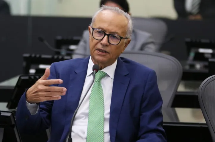 José Wanderley Neto não disputará reeleição e deve abrir espaço para o filho