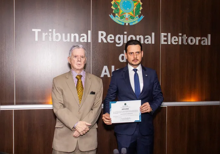 Nivaldo Albuquerque toma posse como deputado federal por Alagoas
