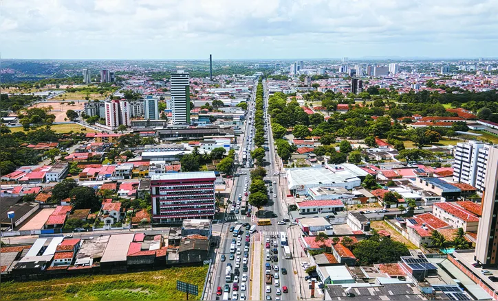 Avenida Fernandes Lima, em Maceió, Alagoas