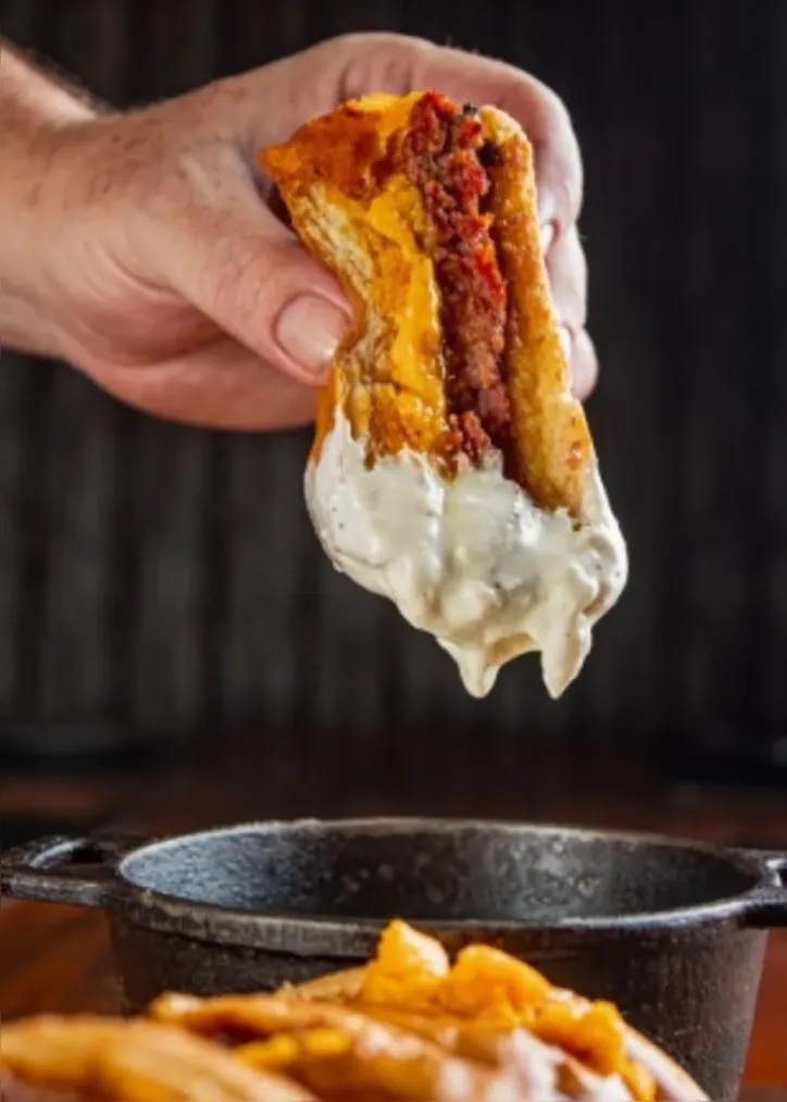 Imagem ilustrativa da imagem Novos hambúrgueres defumados no 759 Parrilla