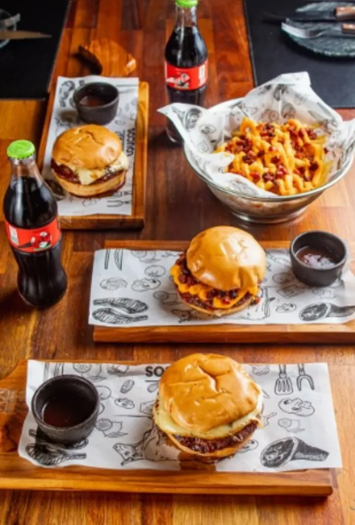 Imagem ilustrativa da imagem Novos hambúrgueres defumados no 759 Parrilla