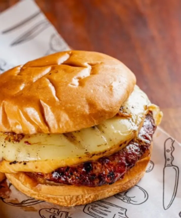 Imagem ilustrativa da imagem Novos hambúrgueres defumados no 759 Parrilla