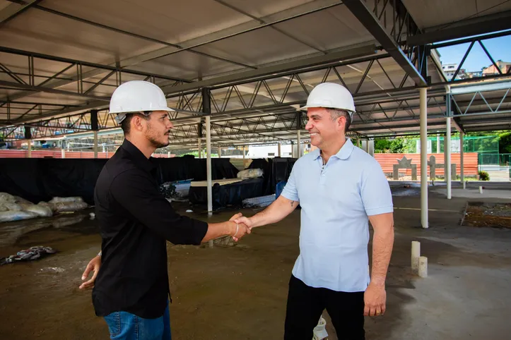 Imagem ilustrativa da imagem Paulo visita obras da 2ª Creche Cria na Grota do Cigano e garante expansão da educação infantil