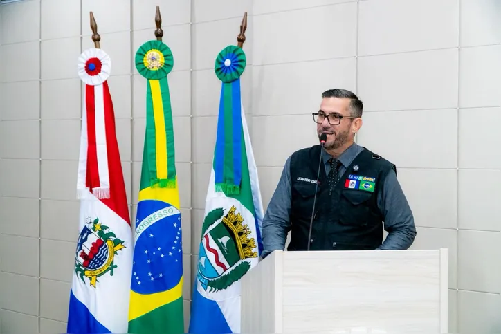 Leonardo Dias diz que o PL pede a perda de mandato dos “infiéis” e a convocação dos suplentes