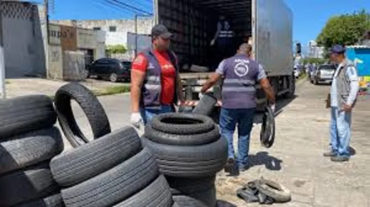 Imagem ilustrativa da imagem Pneus usados por borracharias são recolhidos em Maceió durante fiscalização