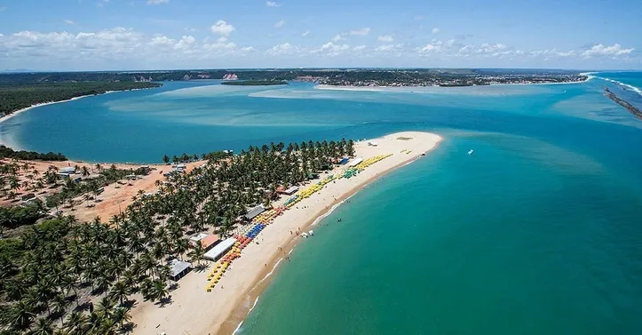 Praia do Gunga era alvo