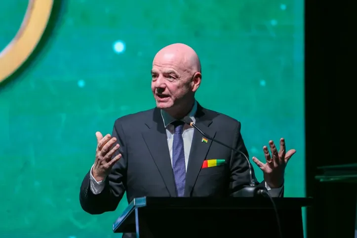 Infantino: “É claro, o Irã participará da Copa do Mundo da Fifa”