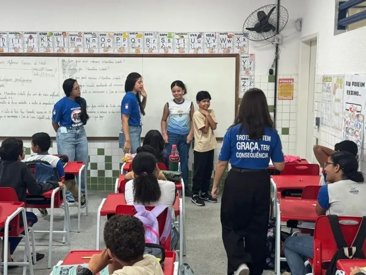 Imagem ilustrativa da imagem Projeto Samu nas Escolas reduz trotes e ensina primeiros socorros a alunos no Jacintinho