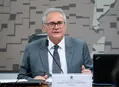 CAE do Senado aprova parecer de Renan Calheiros sobre renegociação de dívidas rurais