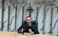 Bruno Toledo é eleito presidente do TCE/AL e promete aproximar tribunal da população
e promete aproximar tribunal da população