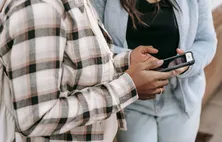Denúncias de violência digital contra mulheres crescem 188%
