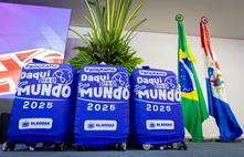 Estudantes do programa ‘Daqui Pro Mundo’ recebem hoje kits para intercâmbio