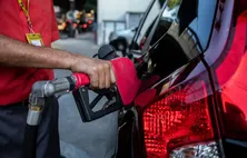 Governo prevê aumento de etanol na gasolina para até 32%