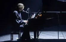 Quem é Cameron Winter, considerado um dos artistas promissores do rock