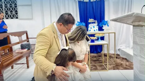 Assembleia de Deus em Riacho da Jacobina homenageia pastor Adriano Oliveira - Imagem