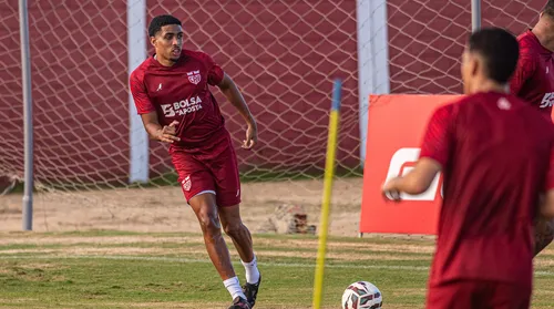 CRB: Wallace volta a treinar e Patrick de Lucca vira dúvida - Imagem