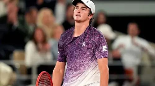 Fonseca é derrotado e se despede de Roland Garros - Imagem