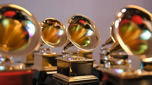 Grammy anuncia categoria de melhor música latina e atualiza regras - Imagem