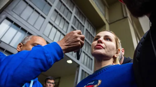 Justiça aceita denúncia e Deolane vira ré sob acusação de lavar dinheiro do PCC - Imagem