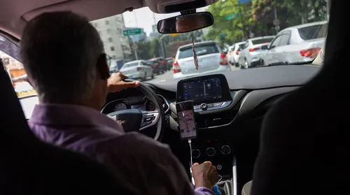 Motorista de aplicativo gasta mais de R$ 5 mil por mês - Imagem