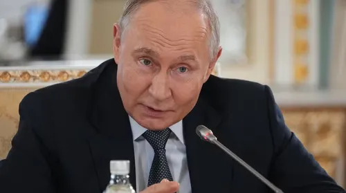 ‘Não vejo motivos para me encontrar com Zelensky’, diz Putin - Imagem