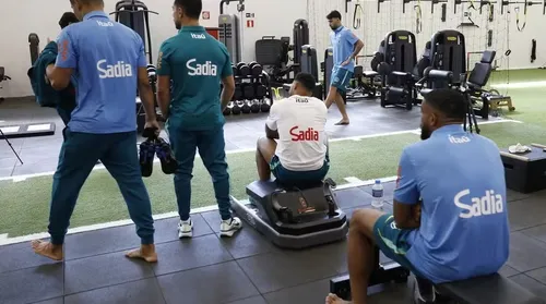 Neymar não treina e passa por exame de imagem - Imagem