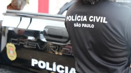 Produtora de ‘Dark Horse’, filme sobre Bolsonaro, é alvo da Polícia Civil de SP - Imagem