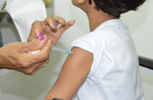 Alagoas inicia aplicação da vacina Pneumo 20; meta é imunizar mais de 90 mil crianças