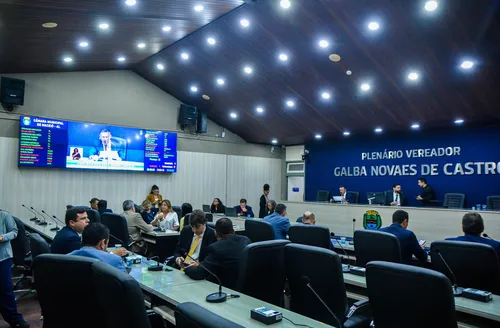 Câmara aprova reajuste de 6% para servidores municipais