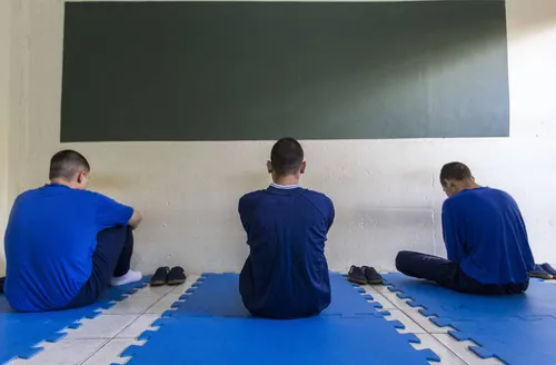 Comissão da Câmara aprova redução da maioridade penal