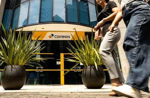 Correios têm prejuízo de R$ 3,1 bilhões no 1º trimestre de 2026