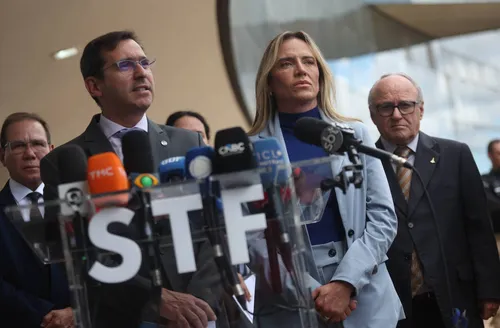 Distrito Federal e União fecham acordo para socorro ao BRB