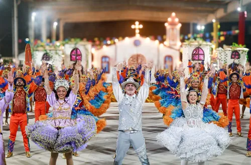 Forró & Folia abre 26ª edição com arquibancadas lotadas e novidades