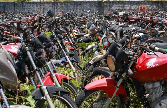 Detran de Alagoas abre edital para leilão de mais de quatro mil veículos inservíveis