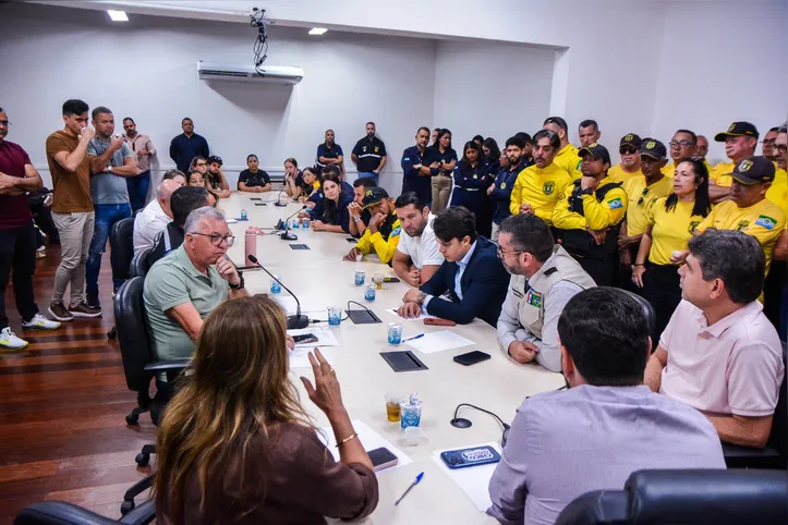 Imagem ilustrativa da imagem Câmara adia discussão de projetos para servidores públicos por falhas técnicas